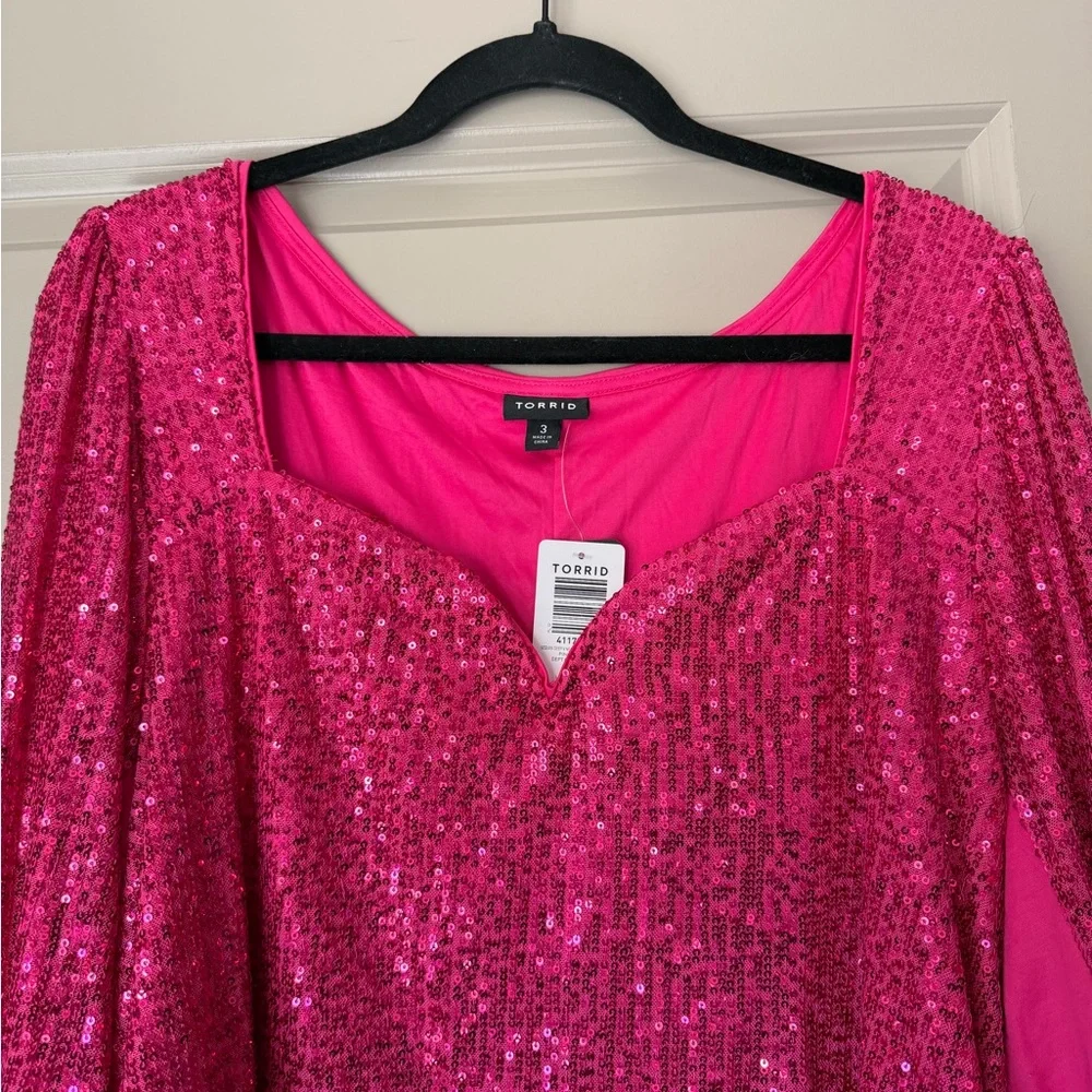 NWT Torrid Sequin Deep V-Neck Long Sleeve Blouse - Picture 5 of 11